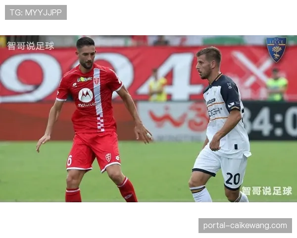 莱切前场逼抢力度不足,给予对手过多组织进攻时间与空间